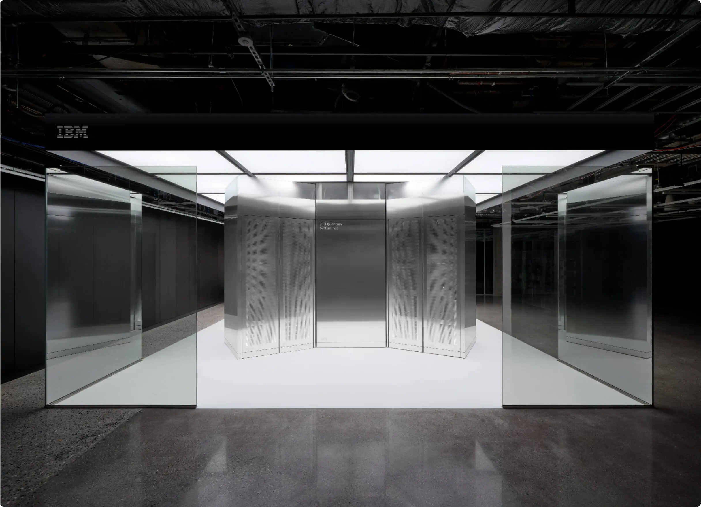 IBM Sets Aggressive 2026 Deadline to Prove First Ever Practical “Quantum Advantage”